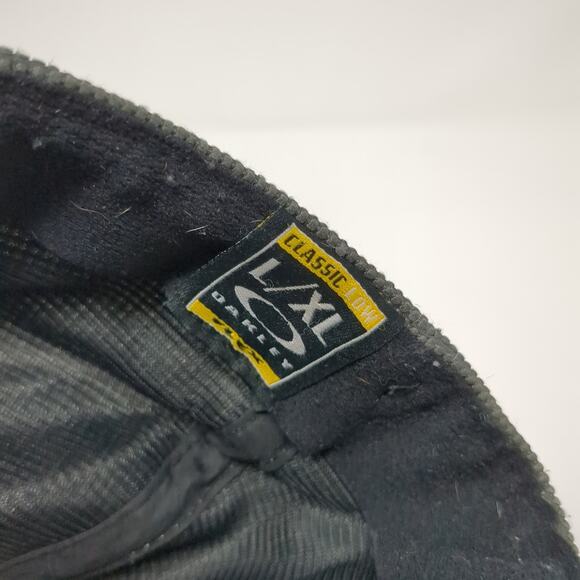 Oakley Fitted Baseball Cap Gray XL Classic Low A- Flex Vented Holes 6 Panel - Picture 9 of 10